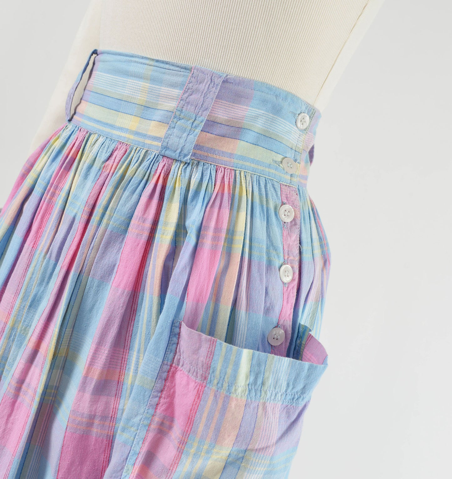 Vintage 80s does 50s Pastel Plaid Cotton High Waisted Full Midi Skirt with Pockets size M