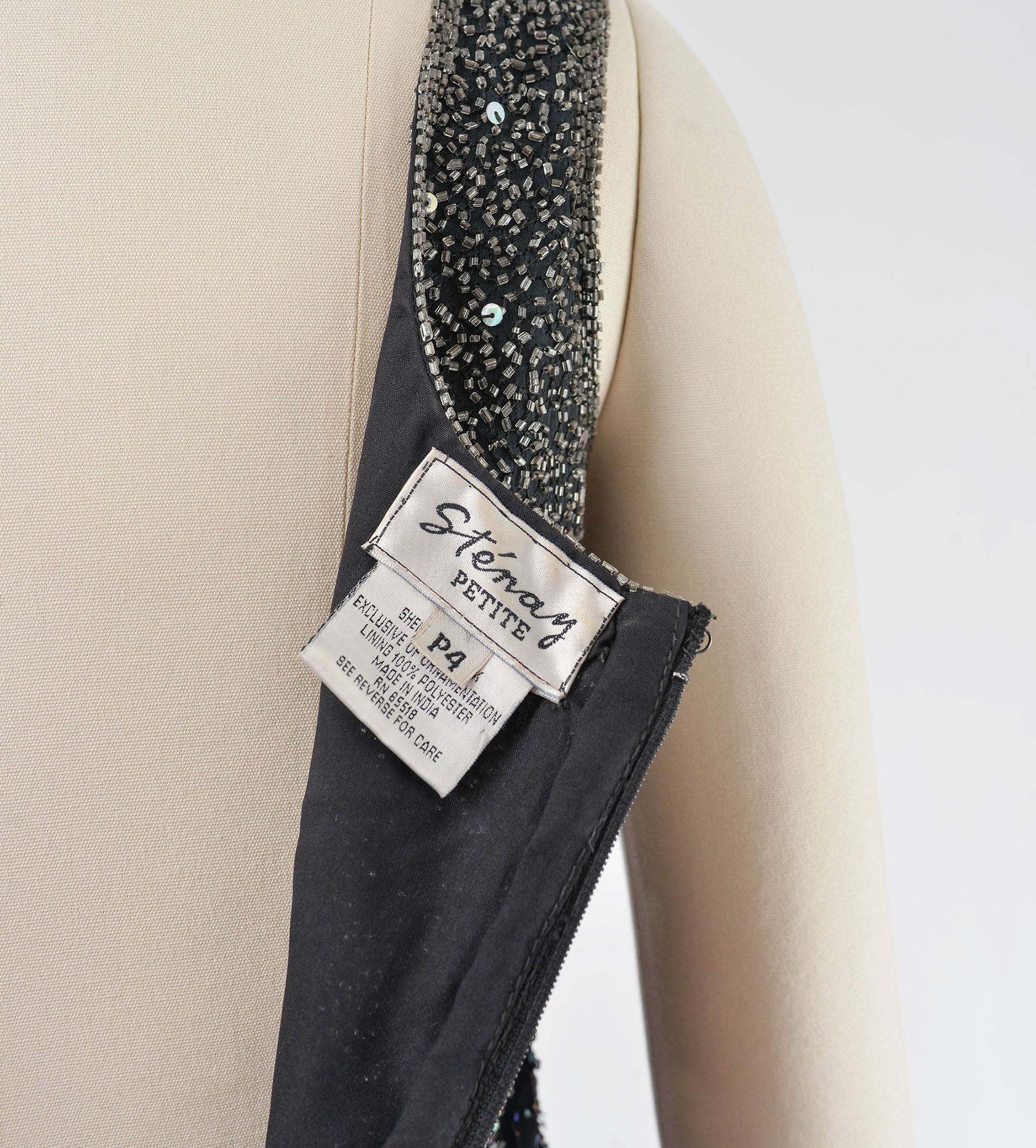 Stenay Petite label inside the dress.