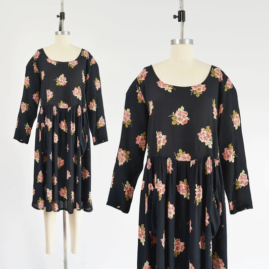 Vintage 90s Black Floral Print Babydoll Dress with Pockets size M L